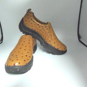 Roper Women Faux Leather  Ostrich Print Shoes
